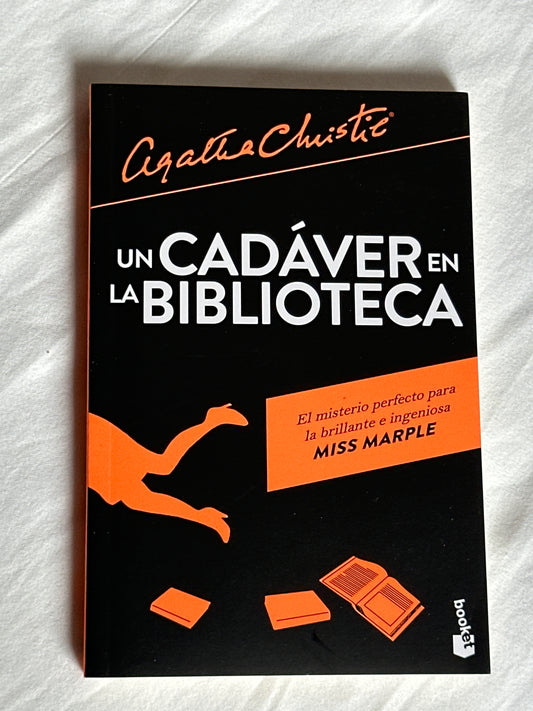 Un cadáver en la biblioteca - Agatha Christie