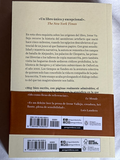 EL INFINITO EN UN JUNCO - Irene Vallejo