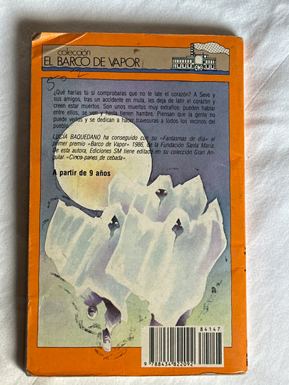 Fantasmas del día - Lucía Baquedano