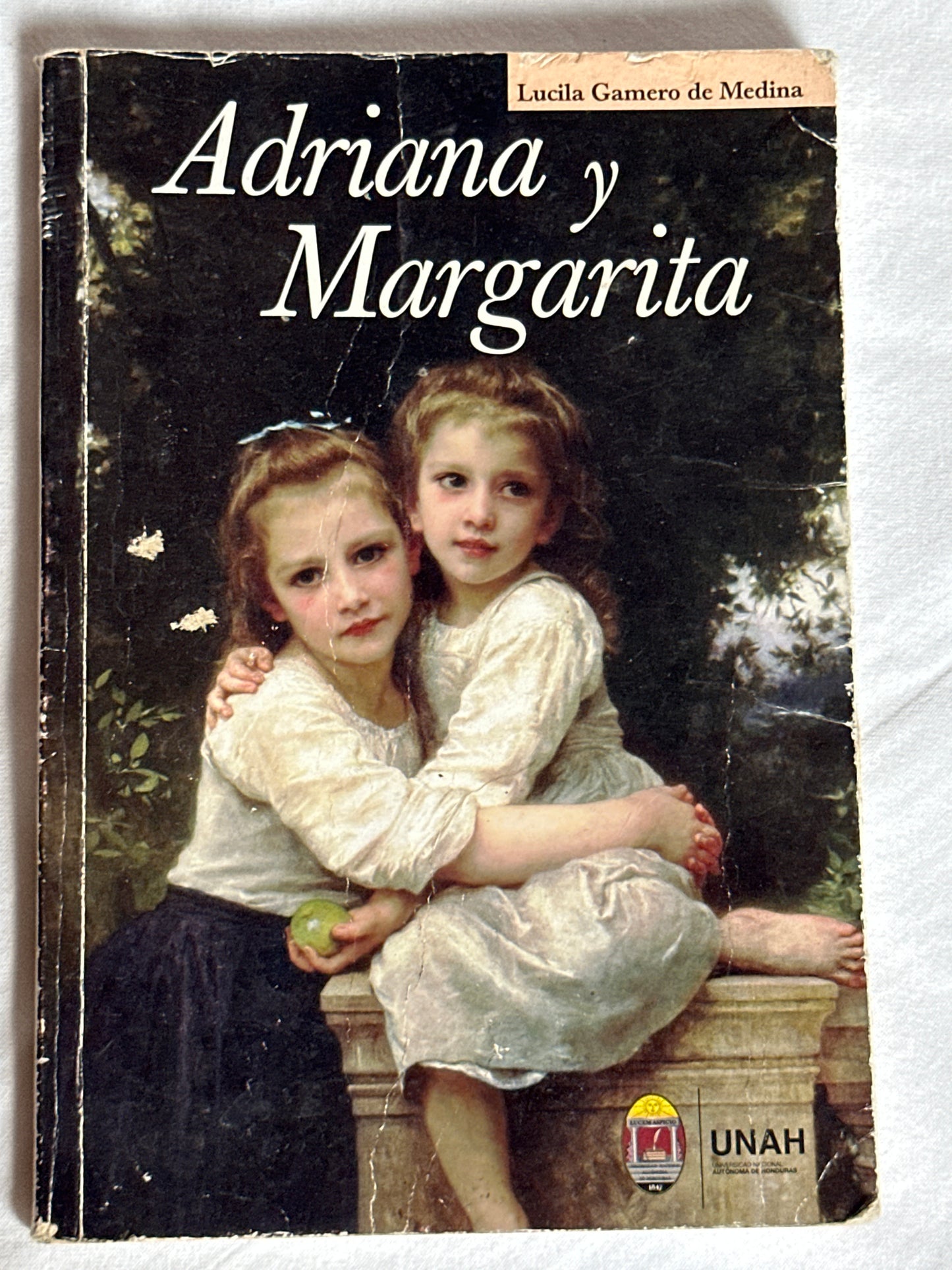 Adriana y Margarita - Lucila Gamero de Medina