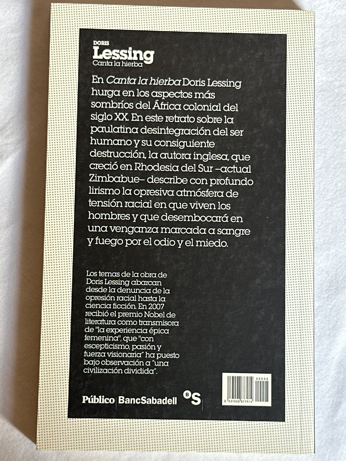 CANTA LA HIERBA - Doris Lessing